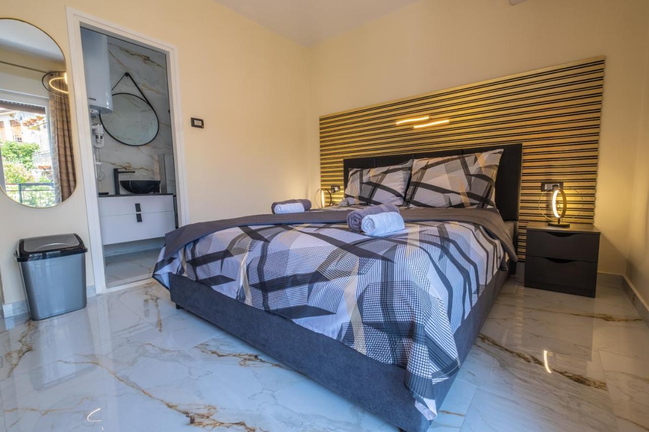 Premium Relax Rooms Novi Vinodolski Exterior photo
